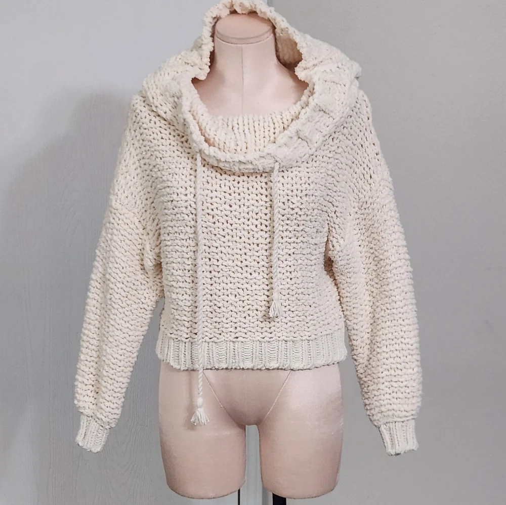 Free People elegant cream